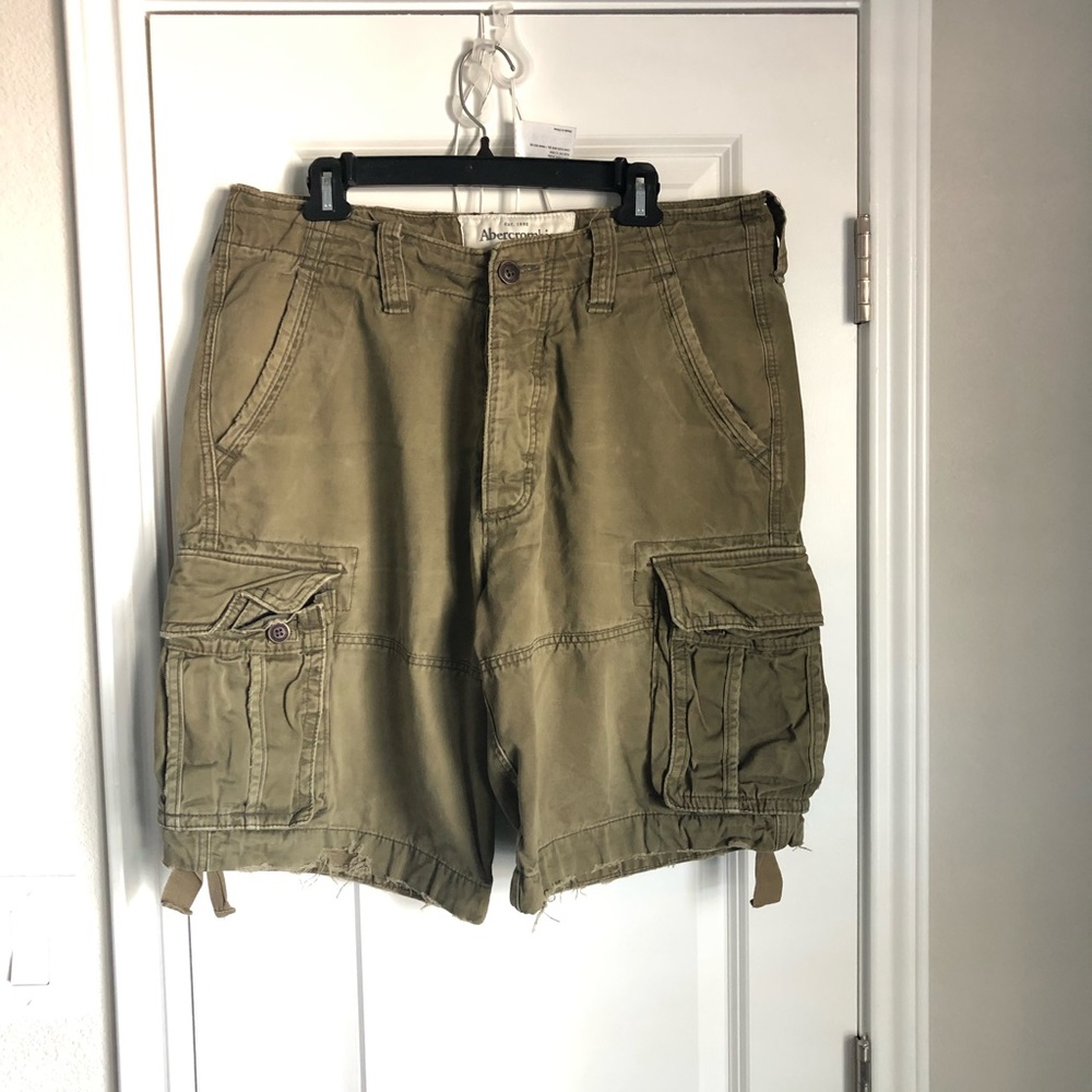 Abercrombie and fitch cargo short